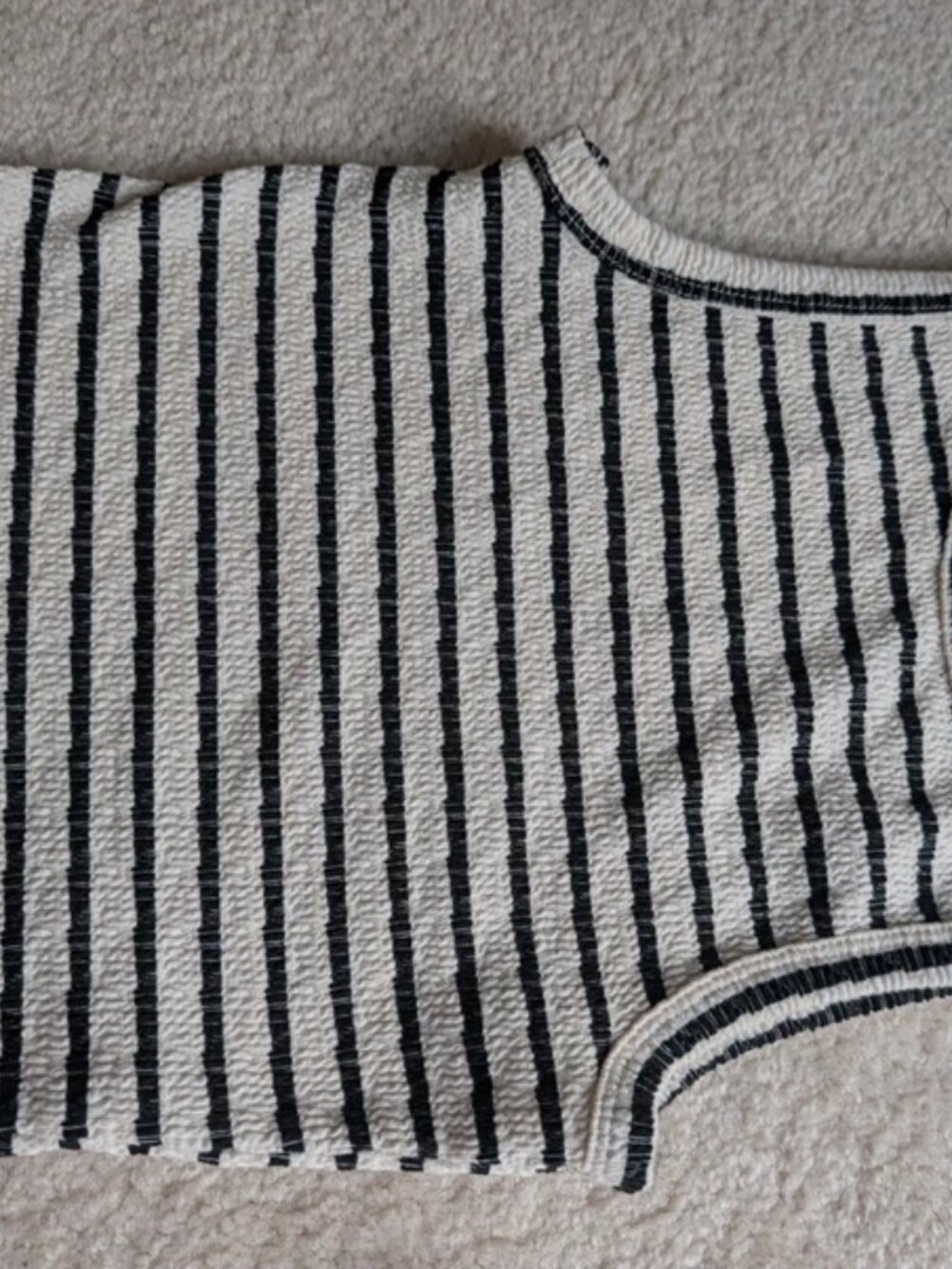 Gaze XS stretch striped cream high neck tank crop top ribbed